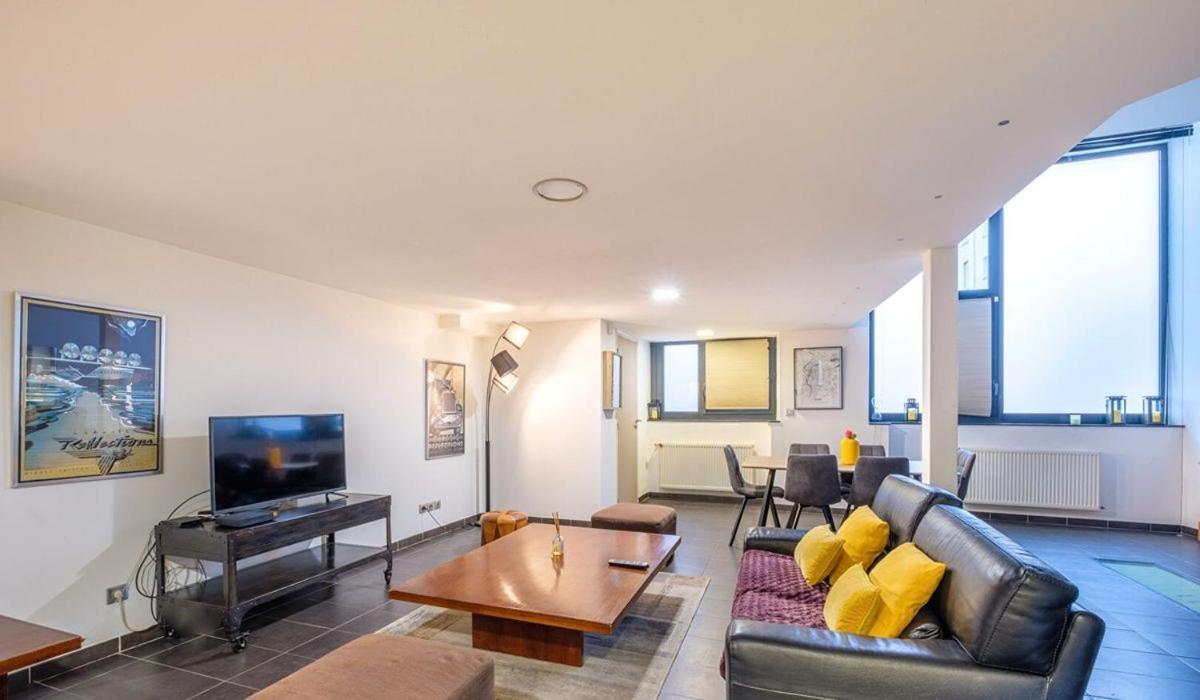 Loft Triplex 3 Chambres Doubles Villeurbanne Exterior photo